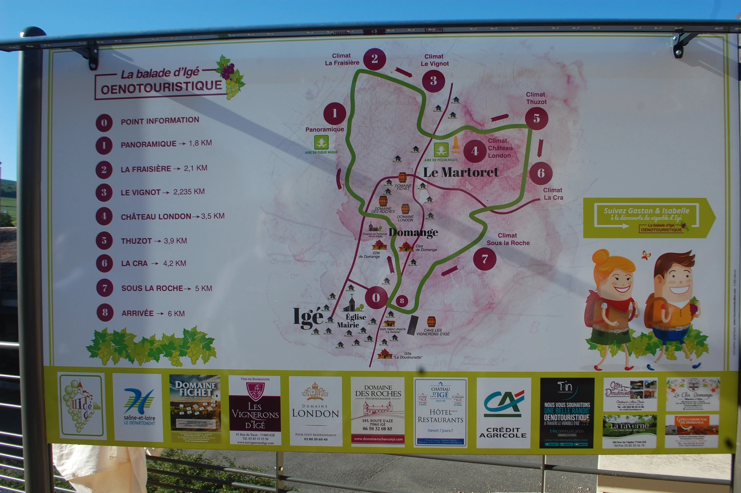 Igé lance la randonnée œnotouristique